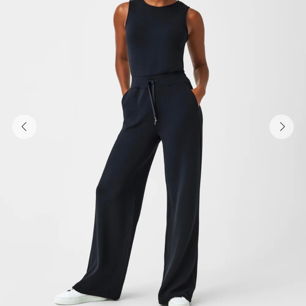 SPANX AirEssentials Sleeveless Jumpsuit Black Small Regular NWT
